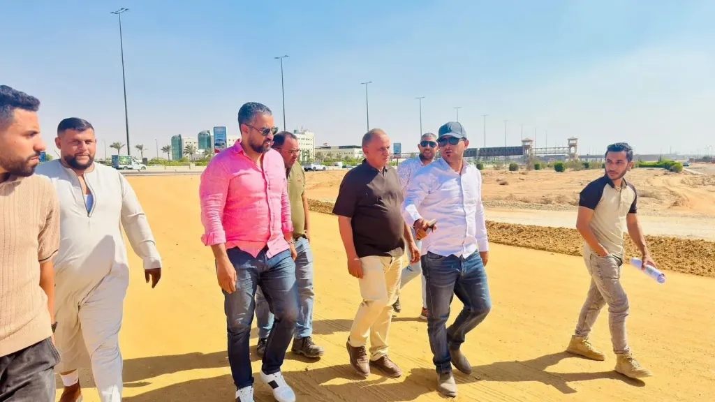 طفرة مرافق غير مسبوقة بالعبور الجديدة.. كهرباء ومياه وطرق تمهد لانطلاقة عمرانية جديدة