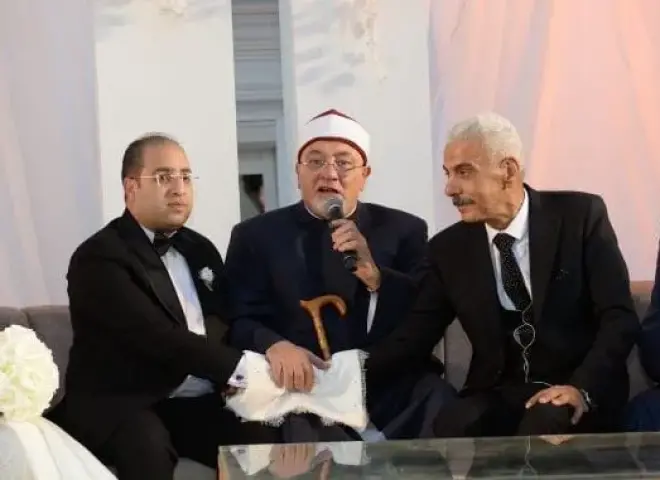 بحضور كبار رجال الدولة.. دار الحرس الجمهوري تحتضن عقد قران النائب عمرو رشدي على الآنسة منة محمود