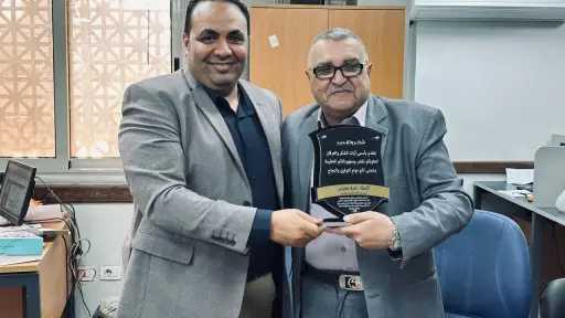 ثورة حب ووفاء في تأمينات المطرية بالقاهرة.. أسرة العمل تحتفل بالأستاذ أشرف محروس لبلوغه سن الشباب وسط أجواء إنسانية استثنائية