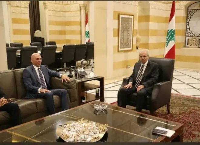 السفير تميم خلاف يبحث مع رئيس الوزراء اللبناني تعزيز الشراكة المصرية اللبنانية.. ويؤكد دعم القاهرة لاستقرار لبنان والتعاون في إعادة الإعمار