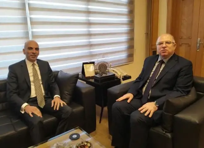 السفير تميم خلاف يبحث مع وزير العمل اللبناني أوضاع العمالة المصرية وسبل تذليل التحديات أمامها