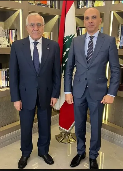 السفير تميم خلاف يلتقي الرئيس اللبناني الأسبق ميشال سليمان.. ويؤكد دعم مصر الكامل للبنان ومؤسساته الوطنية