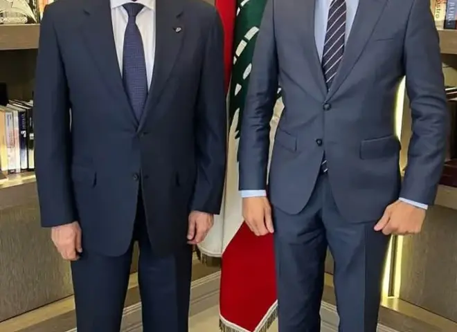 السفير تميم خلاف يلتقي الرئيس اللبناني الأسبق ميشال سليمان.. ويؤكد دعم مصر الكامل للبنان ومؤسساته الوطنية